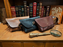 Load image into Gallery viewer, The Oxford Bag
