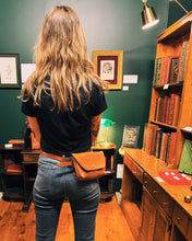 Load image into Gallery viewer, The Oxford Bag