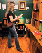 Load image into Gallery viewer, The Oxford Bag