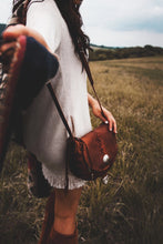 Load image into Gallery viewer, Wander Saddle Bag