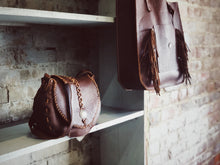 Load image into Gallery viewer, Wander Tote