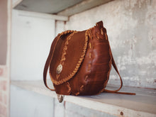 Load image into Gallery viewer, Wander Saddle Bag