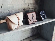 Load image into Gallery viewer, Advanced Intro to Leather - Group Class