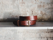 Load image into Gallery viewer, Classic Brown Belt