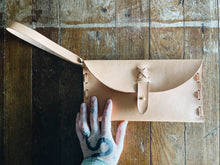 Load image into Gallery viewer, Heirloom Clutch