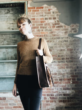 Load image into Gallery viewer, Wander Tote